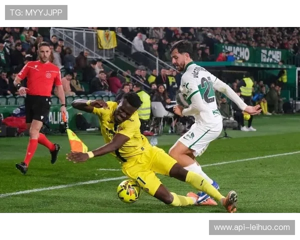 埃尔切0-0奥萨苏纳,主队终结西甲三连败 埃尔切0-0奥萨苏纳,主队终结西甲三连败